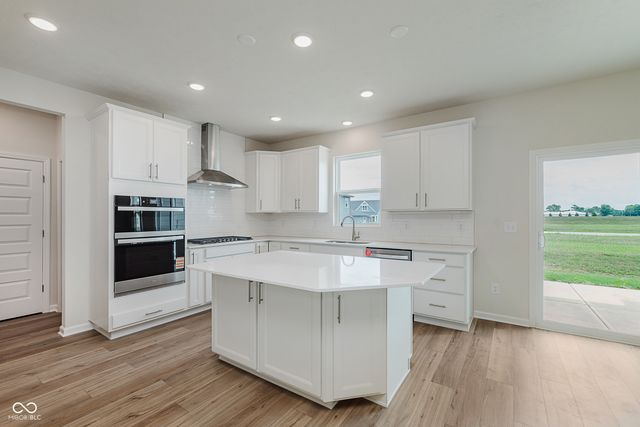 878 Rivendell Drive, Avon, IN 46123