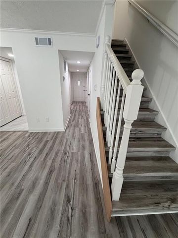 2250 Kings Gate Circle B, Snellville, GA 30078