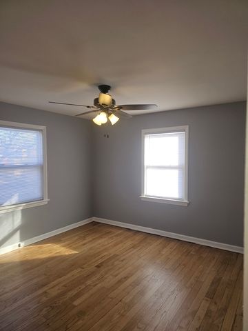 7630 S Jeffery Boulevard 2, Chicago, IL 60649