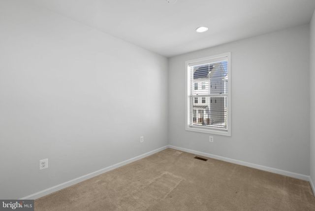 257 REDPOLL ALY, Clarksburg, MD 20871