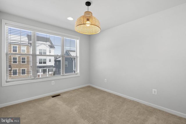 257 REDPOLL ALY, Clarksburg, MD 20871