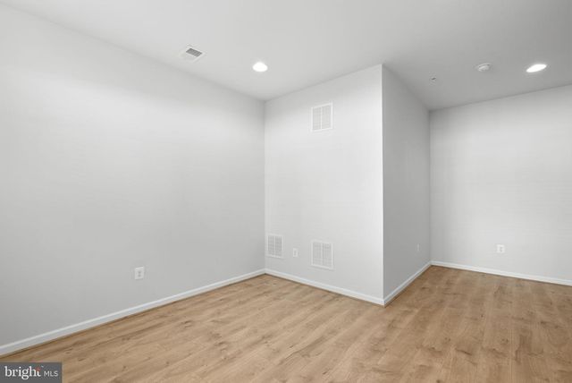 257 REDPOLL ALY, Clarksburg, MD 20871