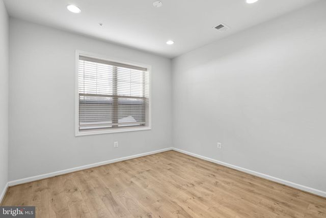 257 REDPOLL ALY, Clarksburg, MD 20871