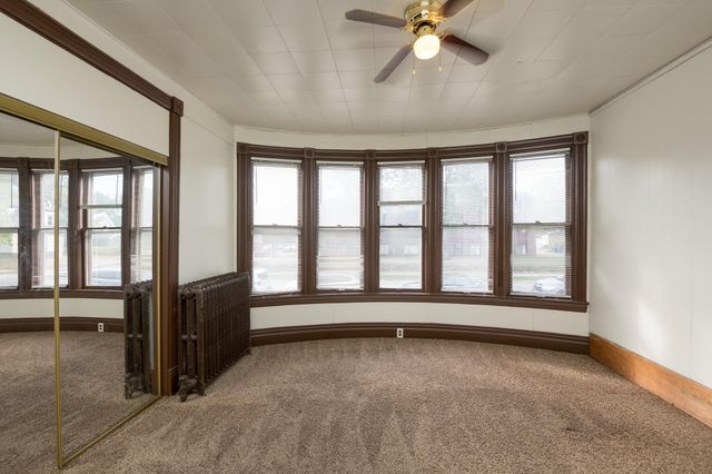 527 6th Avenue S, Saint Cloud, MN 56301