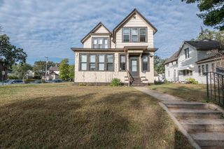 527 6th Avenue S, Saint Cloud, MN 56301