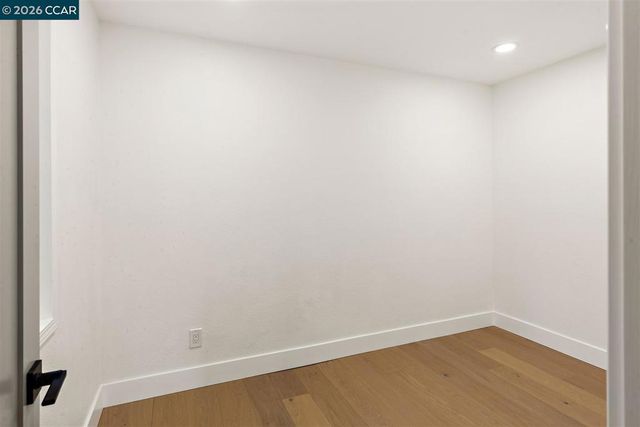 209 Farm Hill Ct, Danville, CA 94526