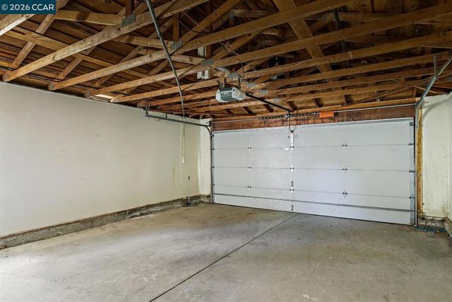 209 Farm Hill Ct, Danville, CA 94526