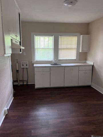 700 N 27th St, Baton Rouge, LA 70802