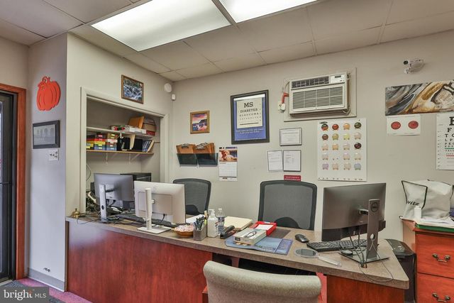 1225 MAIN ST, Hellertown, PA 18055