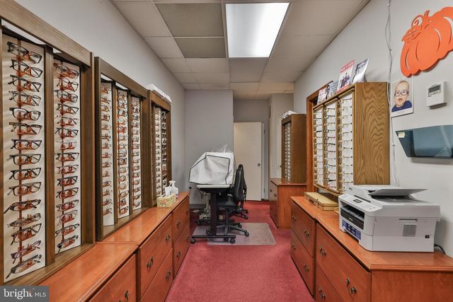 1225 MAIN ST, Hellertown, PA 18055