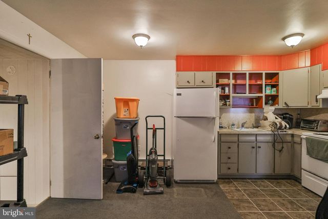 1225 MAIN ST, Hellertown, PA 18055