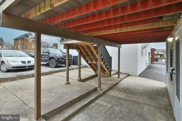 1225 MAIN ST, Hellertown, PA 18055