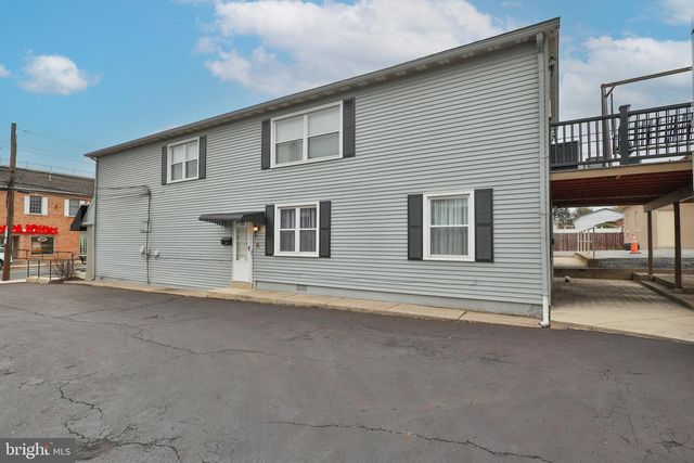 1225 MAIN ST, Hellertown, PA 18055