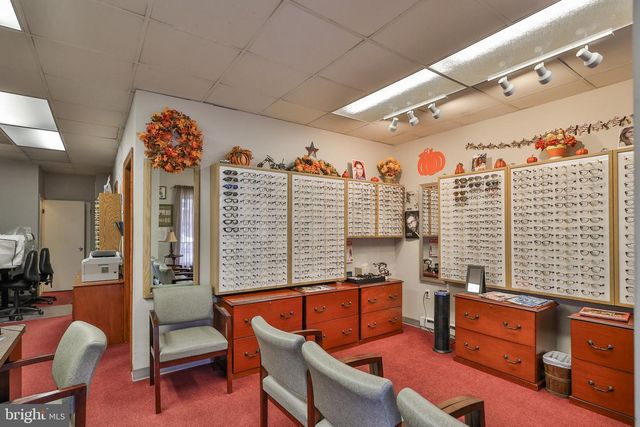 1225 MAIN ST, Hellertown, PA 18055