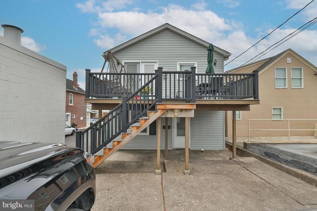 1225 MAIN ST, Hellertown, PA 18055