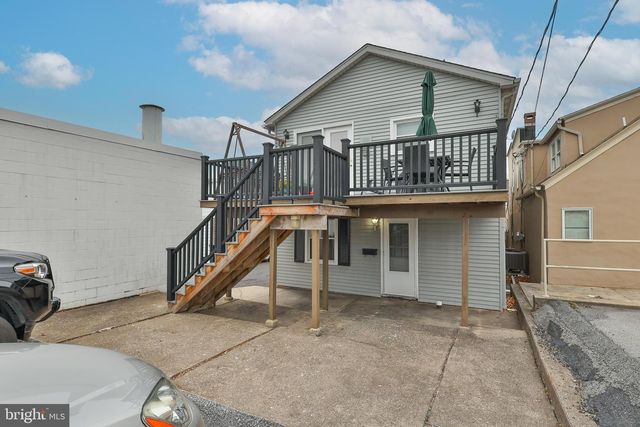 1225 MAIN ST, Hellertown, PA 18055