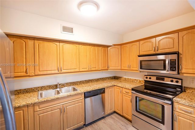 5451 SW 80th Street, Miami, FL 33143