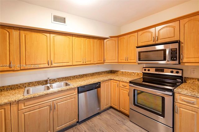 5451 SW 80th Street, Miami, FL 33143