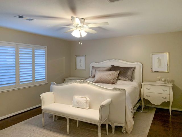 2202 Robinhood, Houston, TX 77005