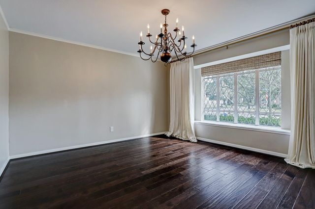 2202 Robinhood, Houston, TX 77005