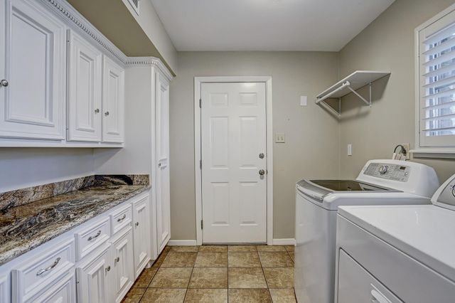 2202 Robinhood, Houston, TX 77005