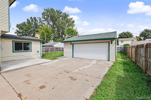 13531 Marvin Street, Taylor, MI 48180
