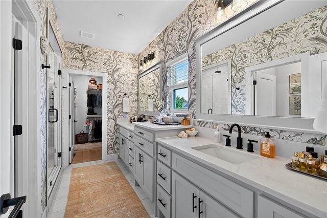 109 SW Autumn Hills Road, Bentonville, AR 72712