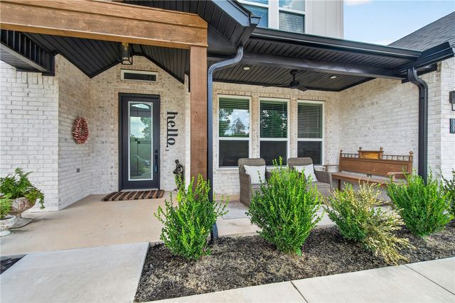 109 SW Autumn Hills Road, Bentonville, AR 72712