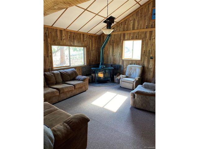 259 Bordenville Rd, Jefferson, CO 80456