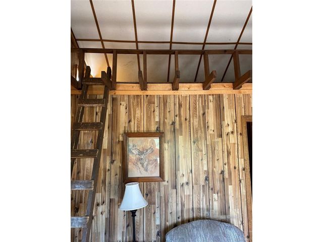 259 Bordenville Rd, Jefferson, CO 80456