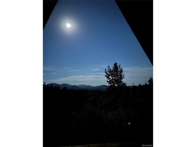 259 Bordenville Rd, Jefferson, CO 80456