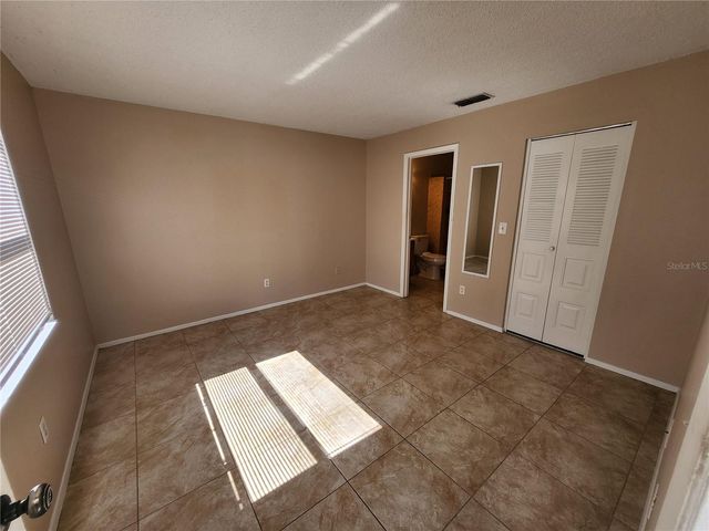 905 OLD FIELD DRIVE, Brandon, FL 33511