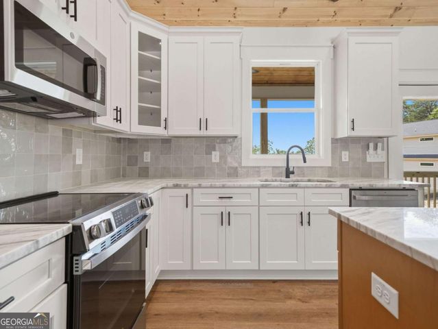 1521B Azure Lane, Ranger, GA 30734