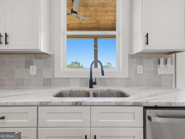 1521B Azure Lane, Ranger, GA 30734