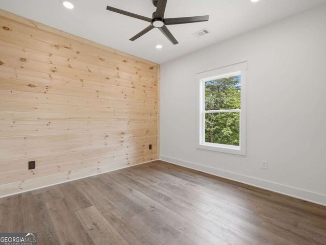 1521B Azure Lane, Ranger, GA 30734