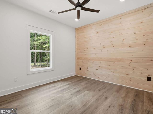 1521B Azure Lane, Ranger, GA 30734