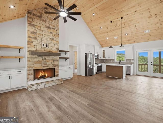 1521B Azure Lane, Ranger, GA 30734