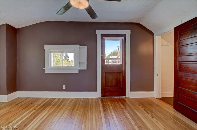 4096 W 160th Street, Cleveland, OH 44135