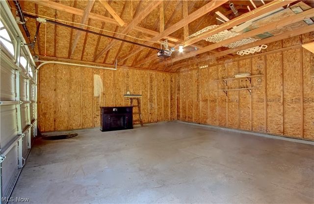 4096 W 160th Street, Cleveland, OH 44135