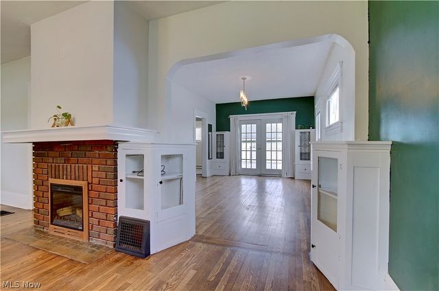 4096 W 160th Street, Cleveland, OH 44135