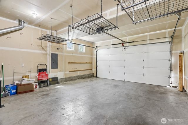 2528 Larchmount Dr NE, Issaquah, WA 98029