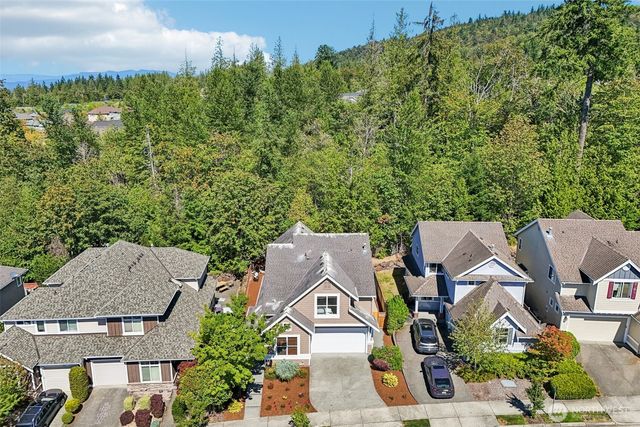 2528 Larchmount Dr NE, Issaquah, WA 98029
