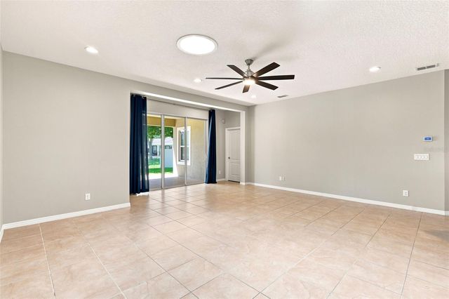 471 BREEDERS CUP COURT, Deland, FL 32724