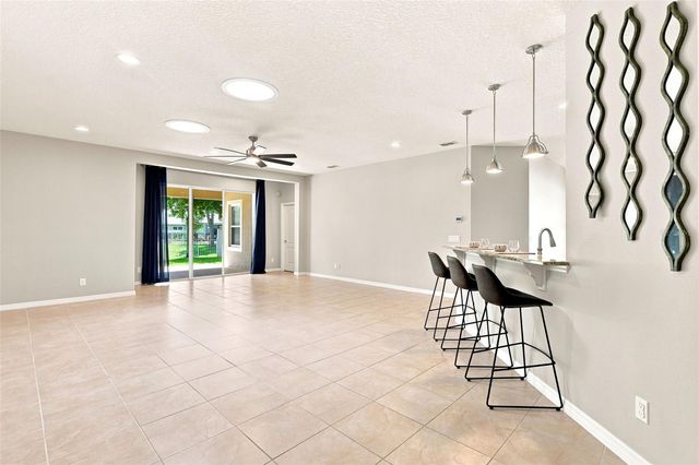 471 BREEDERS CUP COURT, Deland, FL 32724