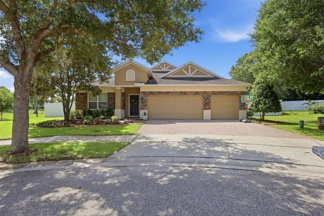 471 BREEDERS CUP COURT, Deland, FL 32724