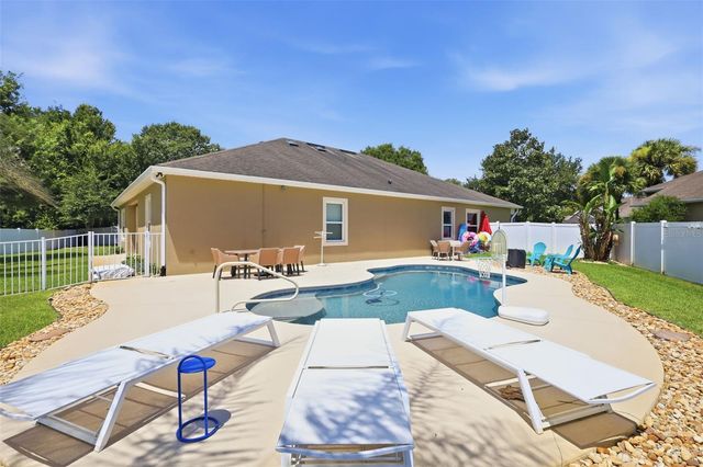 471 BREEDERS CUP COURT, Deland, FL 32724
