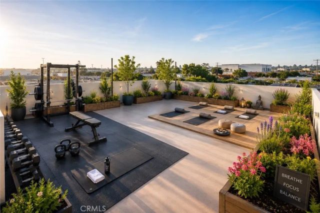 16623 Lake Avenue, Paramount, CA 90723