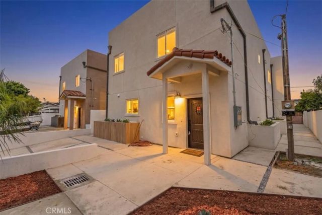 16623 Lake Avenue, Paramount, CA 90723
