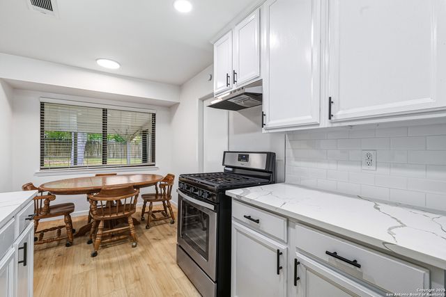 10911 Putman Farm, San Antonio, TX 78230