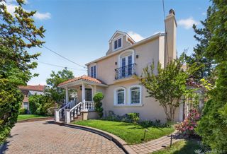 1425 Burton Street, Whitestone, NY 11357